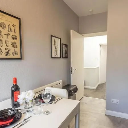 Sofa Bed, Wi-fi, Central, Long Term Discounts Appartement